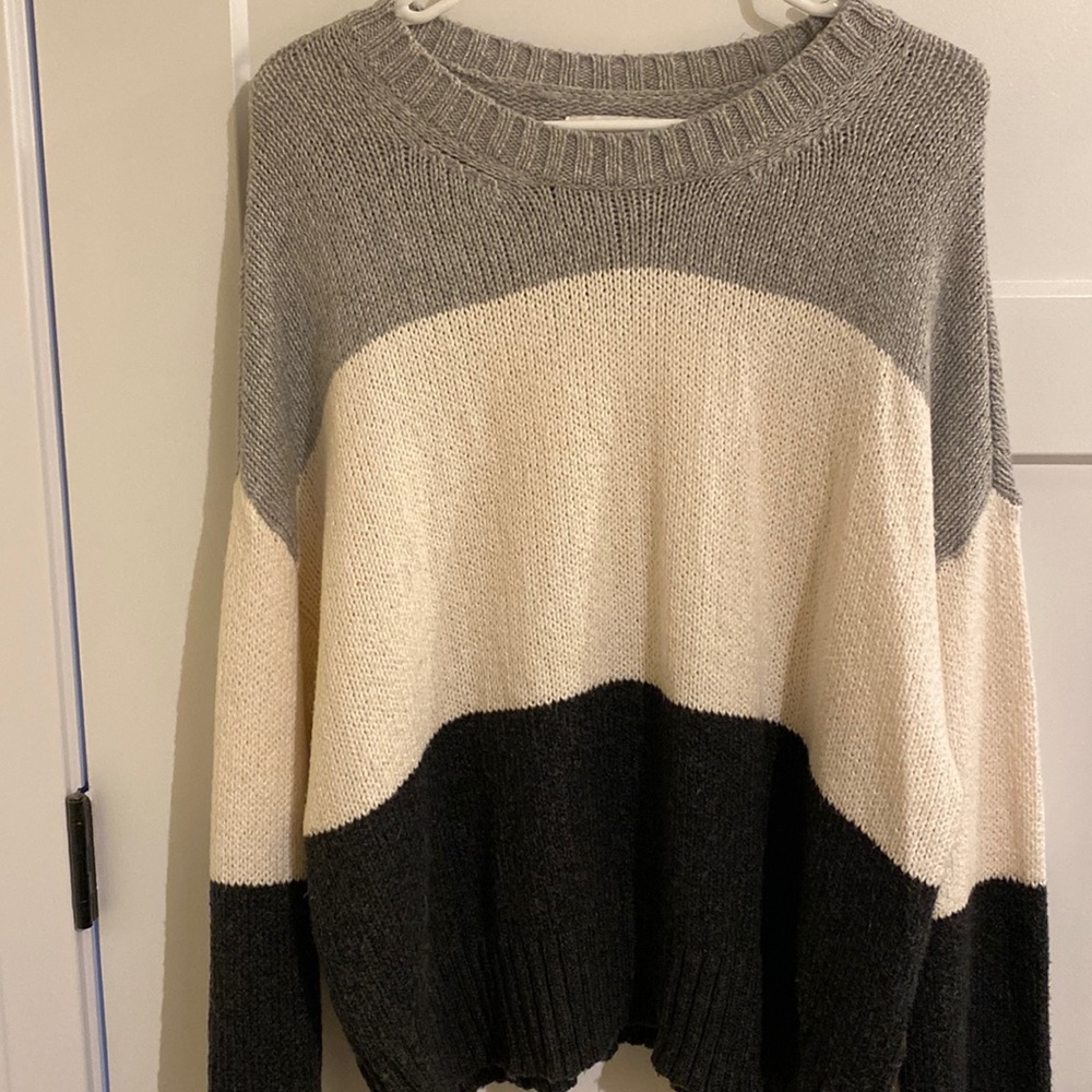 American eagle sweater